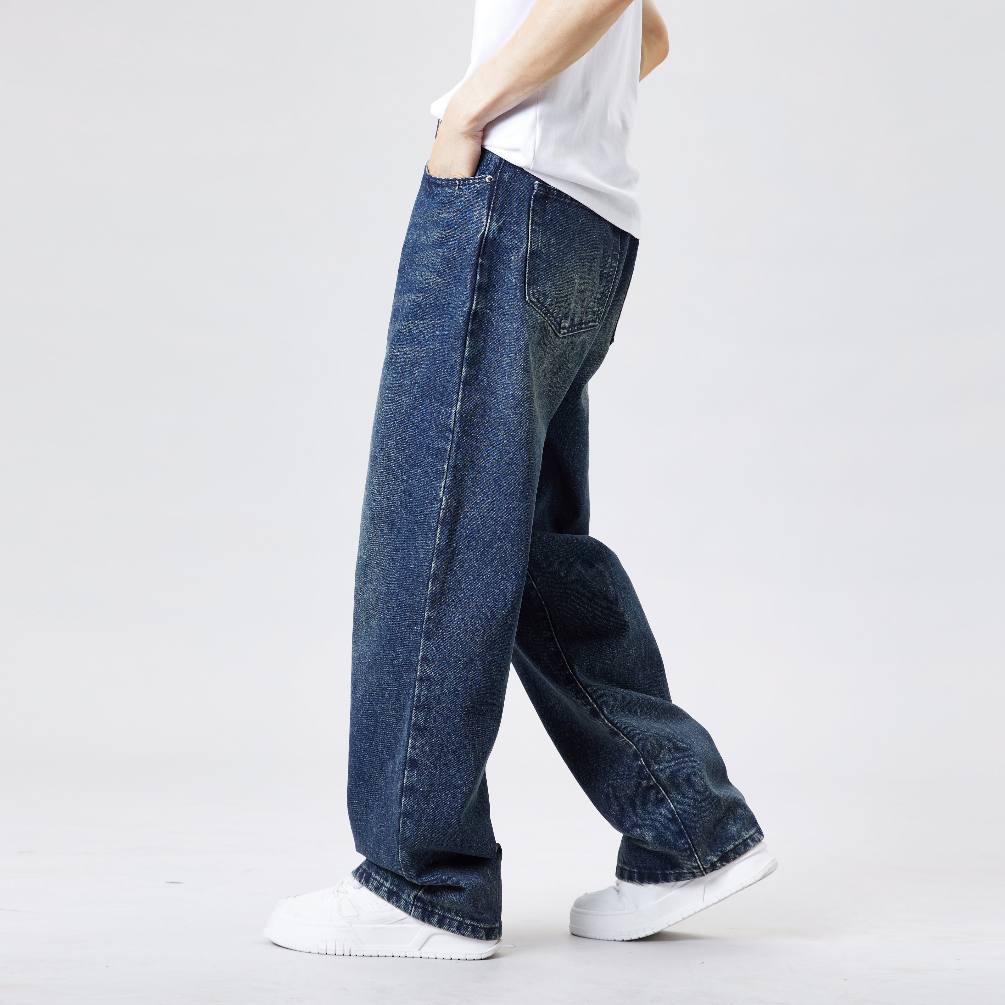 Vintage Blue Baggy Jeans for Men – Relaxed Straight Casual Fit Street Style Denim