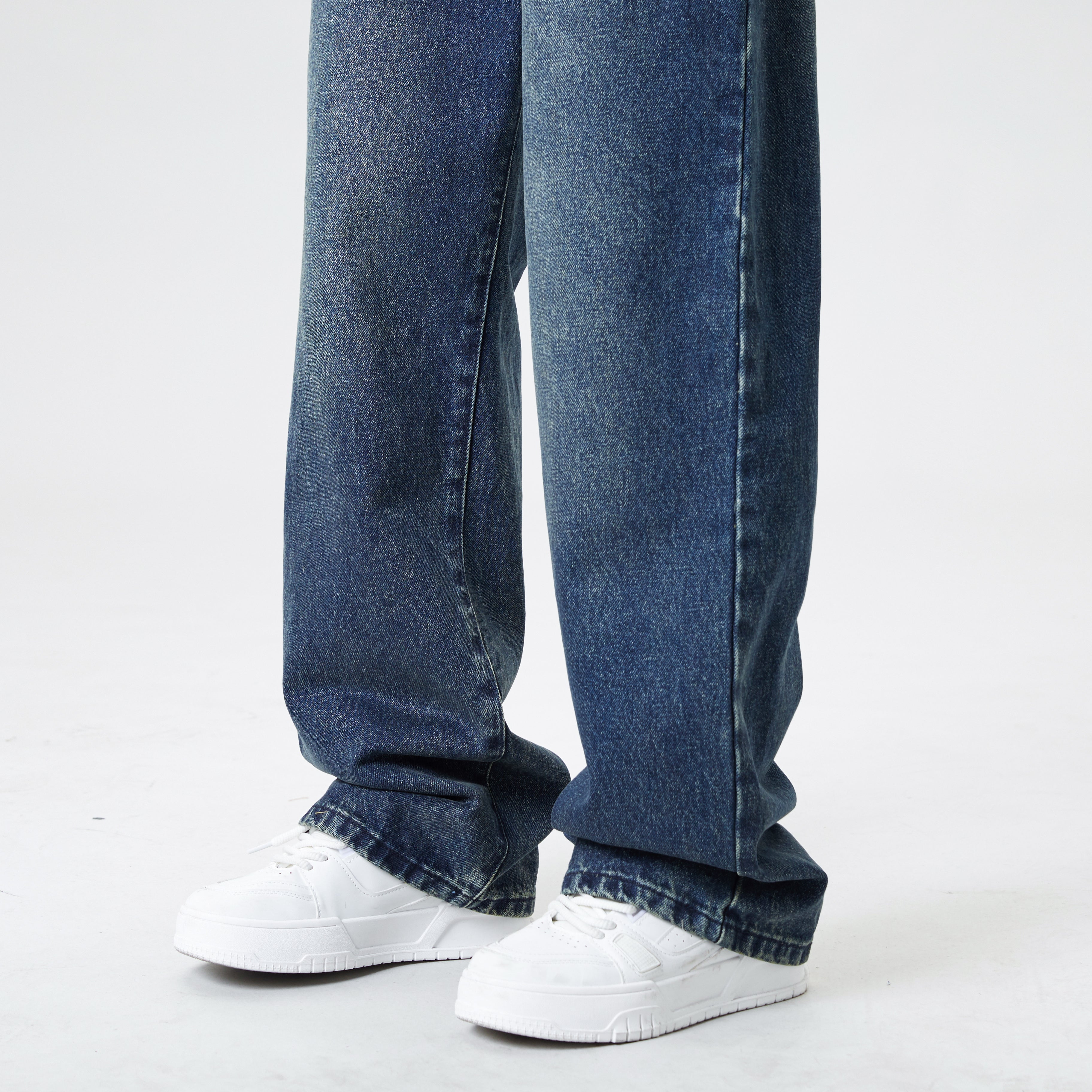 Vintage Blue Baggy Jeans for Men – Relaxed Straight Casual Fit Street Style Denim