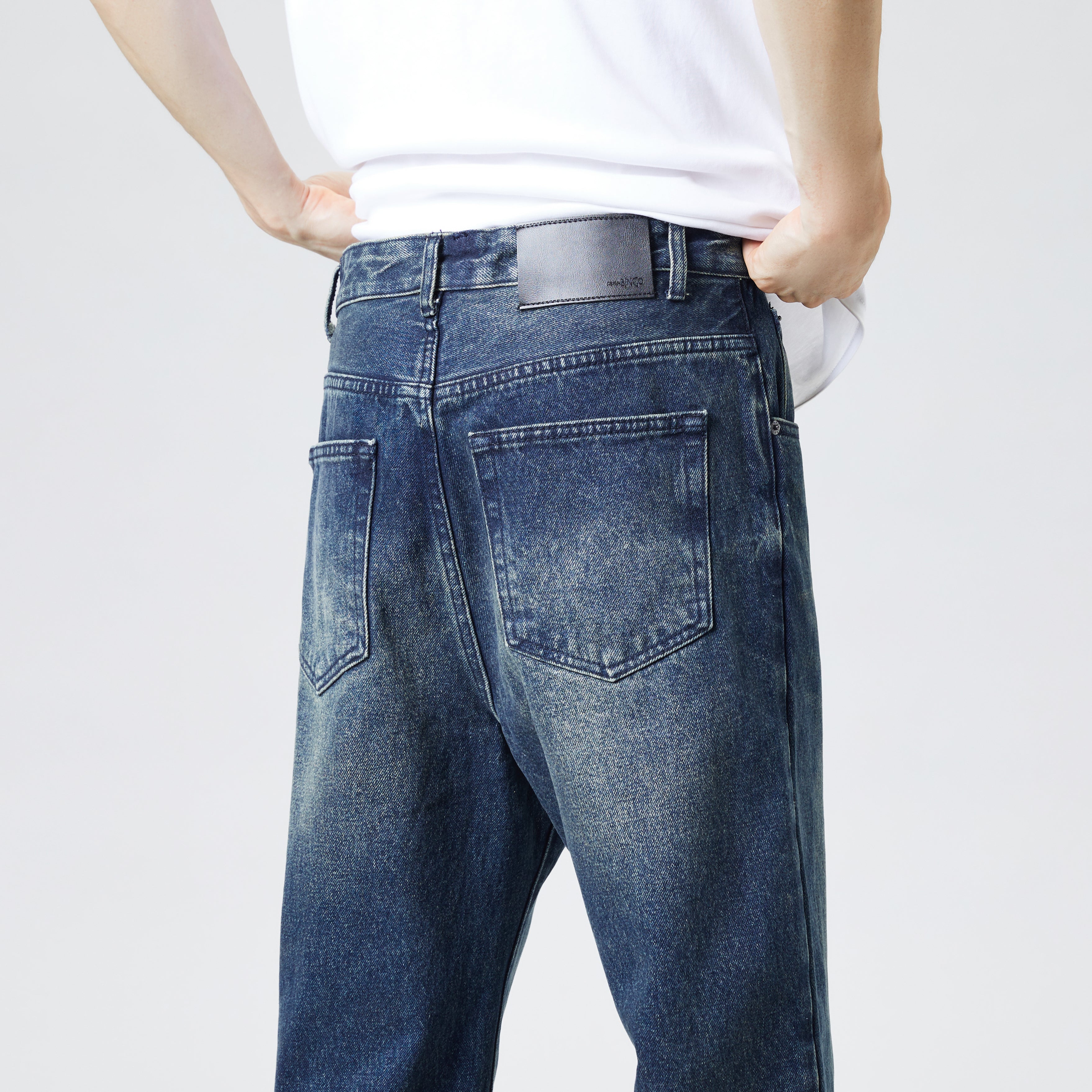 Vintage Blue Baggy Jeans for Men – Relaxed Straight Casual Fit Street Style Denim