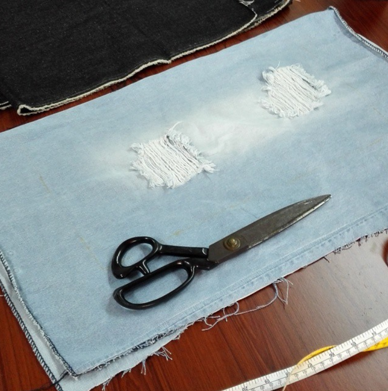 Professional Denim Jeans manufacture Factory